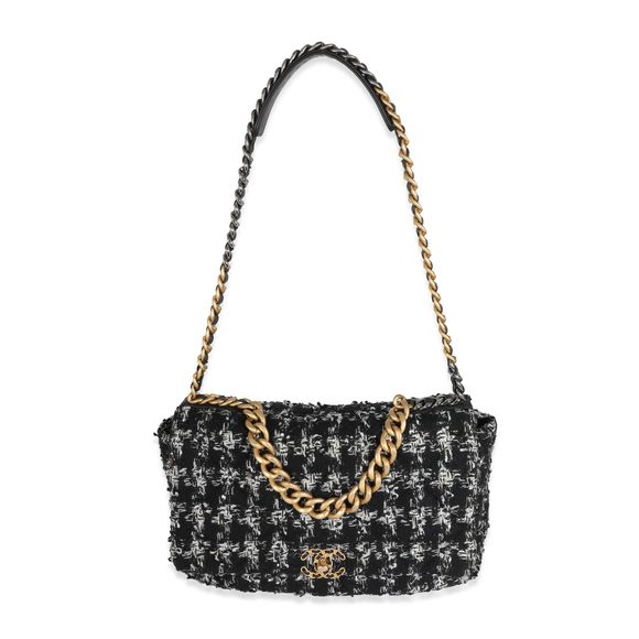 Chanel Black White Metallic Houndstooth Tweed Chanel 19 Maxi Flap Bag - Picture 4 of 7